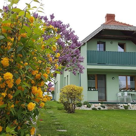Apartman Nora Ii. Bük Exterior foto