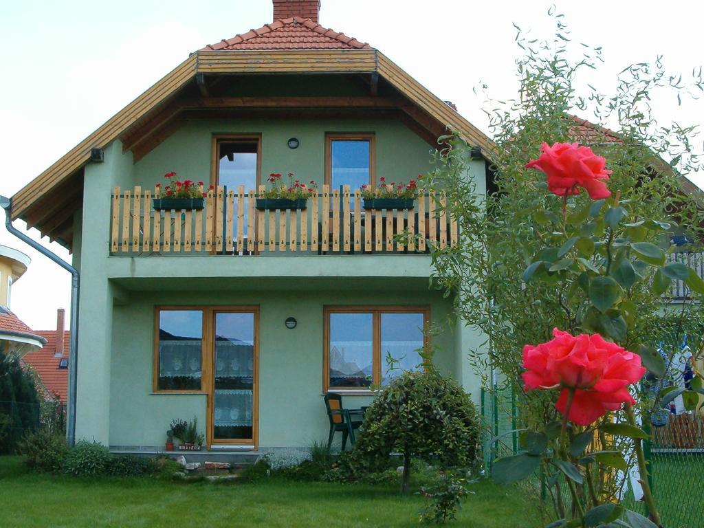 Apartman Nora Ii. Bük Exterior foto